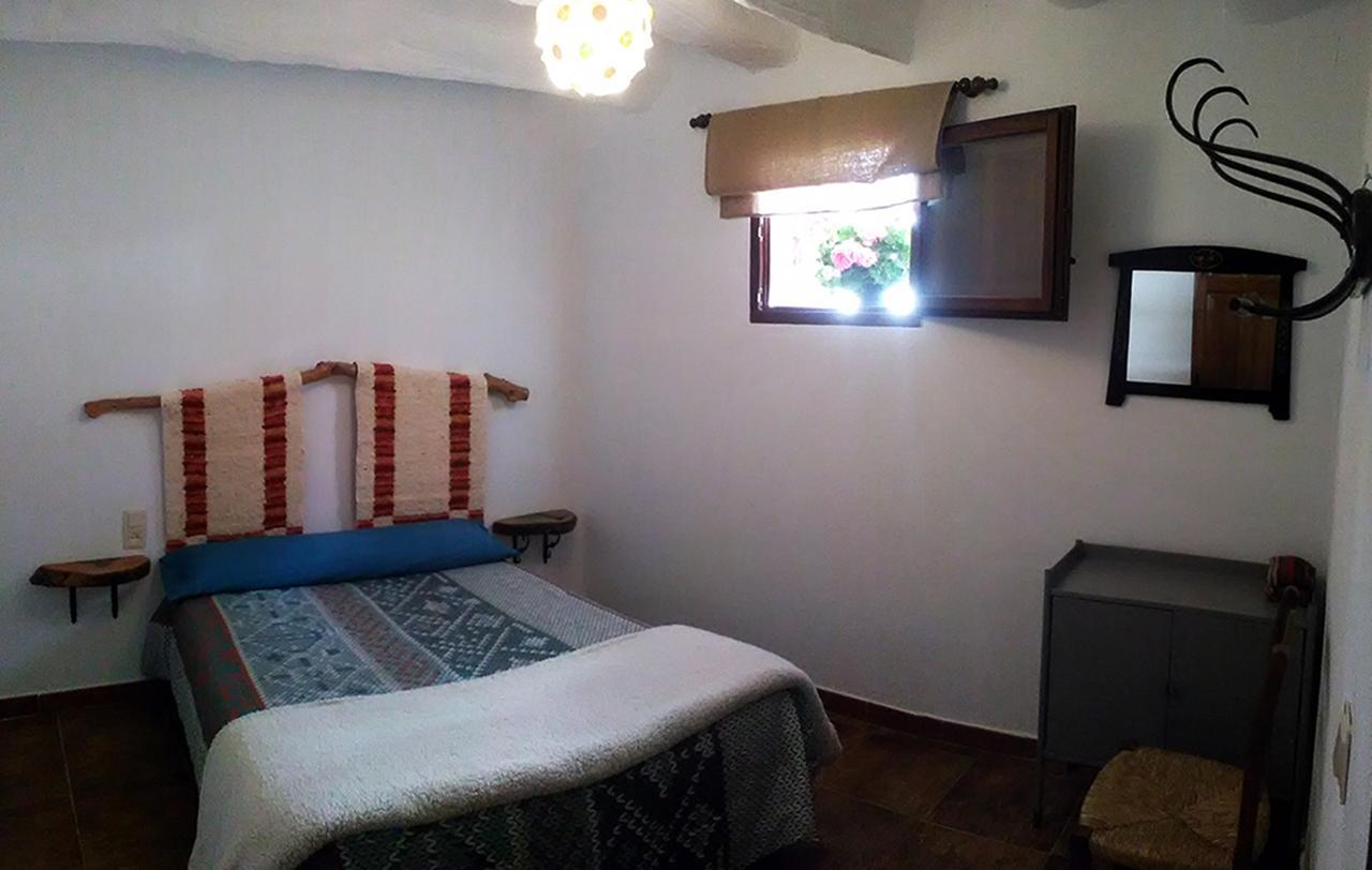 Bed and Breakfast Refugio Alpujarra Alta à Trevélez Extérieur photo